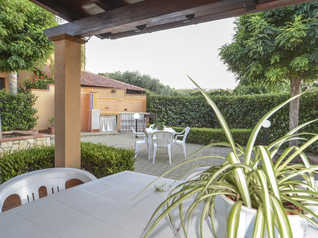 Villa Torre Roccella Campofelice Di Roccella Eksteriør bilde