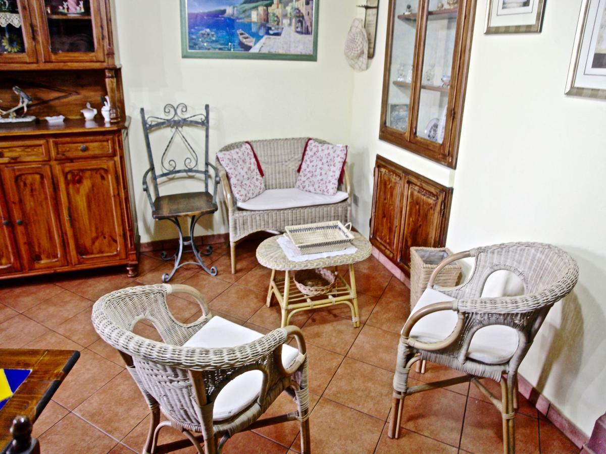 Villa Torre Roccella Campofelice Di Roccella Eksteriør bilde