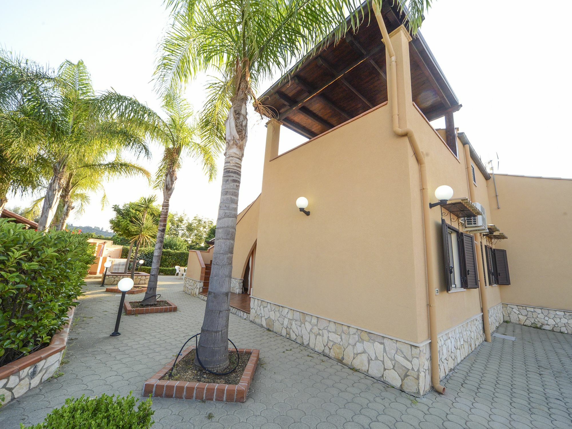 Villa Torre Roccella Campofelice Di Roccella Eksteriør bilde